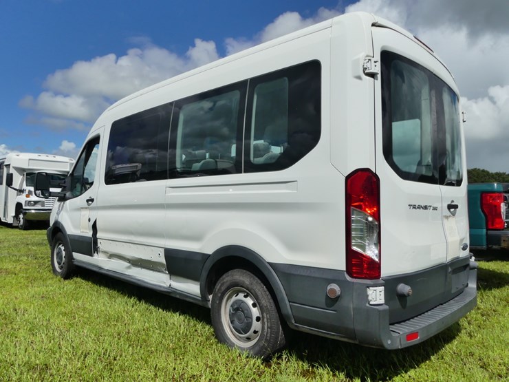 2017-ford-transit-image-4