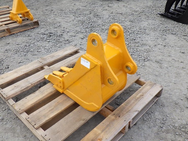 caterpillar-305-image-2