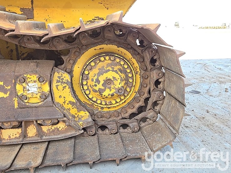 2019-komatsu-d65pxi-18-image-15
