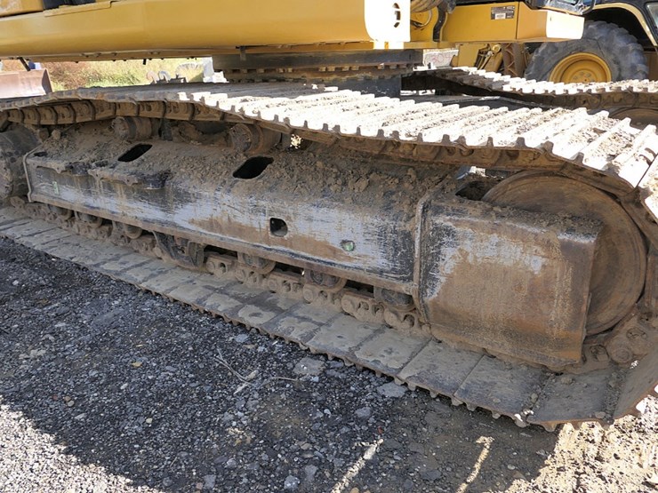 caterpillar-317-image-26