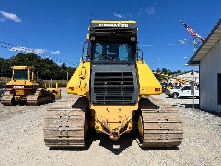 2016-komatsu-d61px-24-image-4