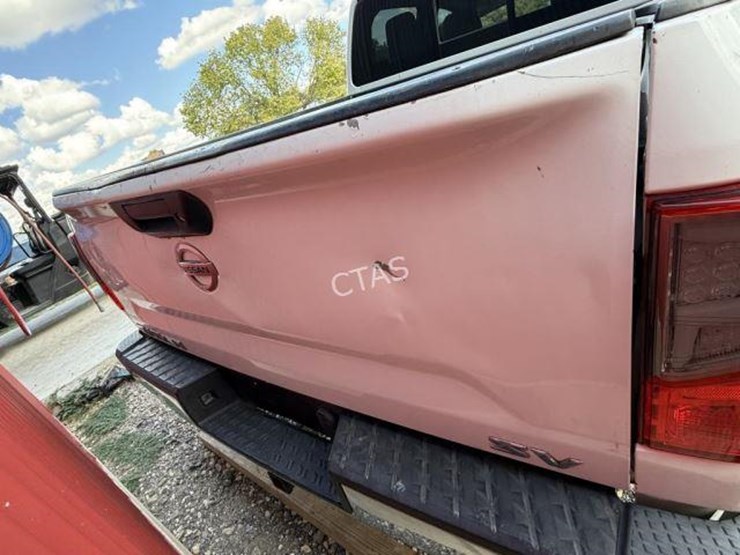 2017-nissan-titan-image-9
