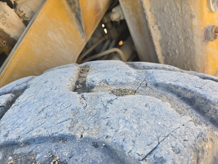 caterpillar-980c-image-135