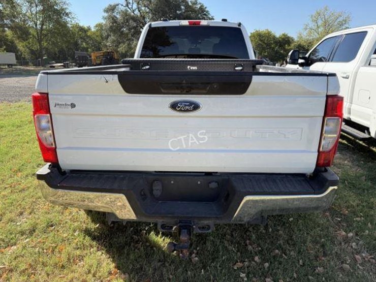 2020-ford-f350-image-10