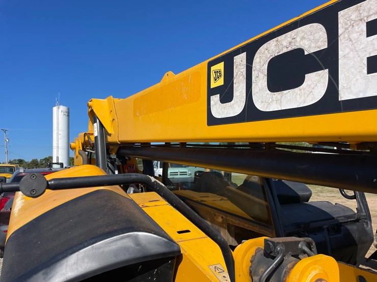 2017-jcb-507-42-image-21