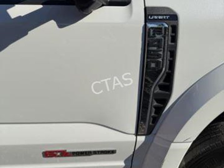 2023-ford-f450-image-5