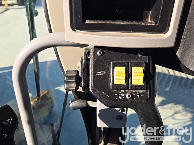 2016-caterpillar-140m3-image-88