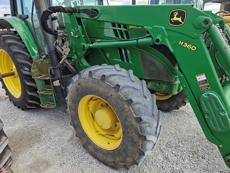 2014-john-deere-6150m-image-21