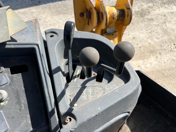 deere-310g-image-26