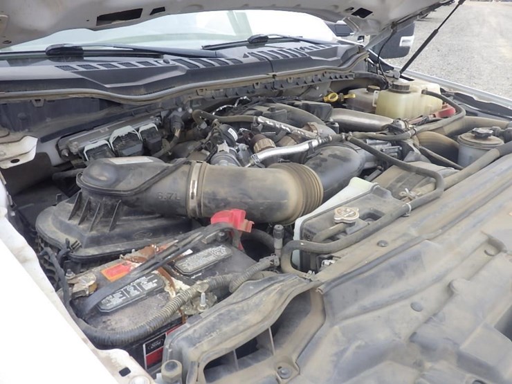 2019-ford-f350-image-16