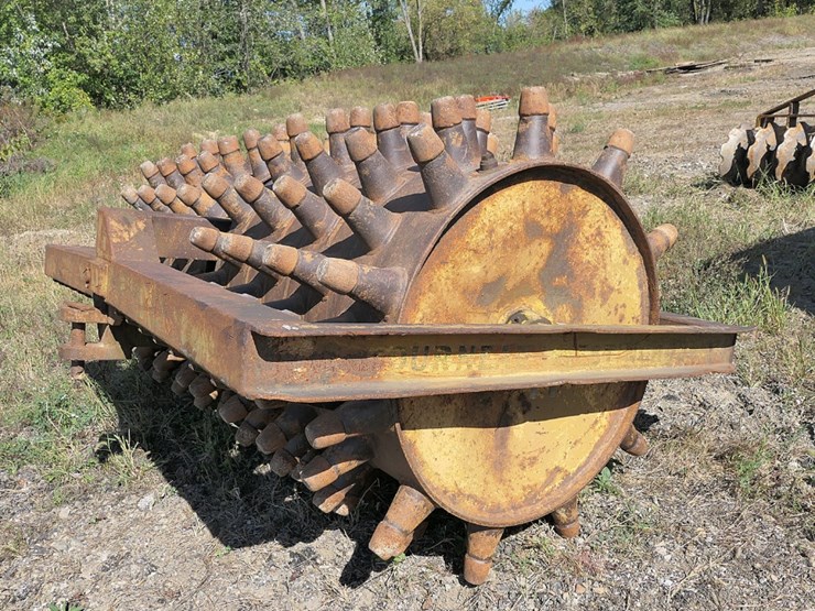 letourneau-48x48-double-drum-sheepsfoot-roller-image-2