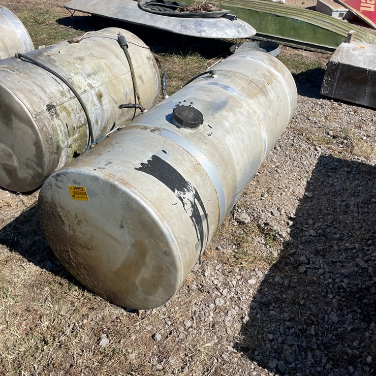 #2011 • ~100 Gallon Aluminum Fuel Tank Inv# 29962