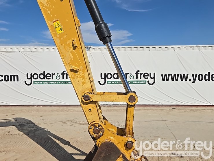2018-caterpillar-313fl-image-38