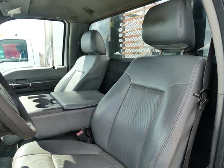 2014-ford-f550-xl-image-10