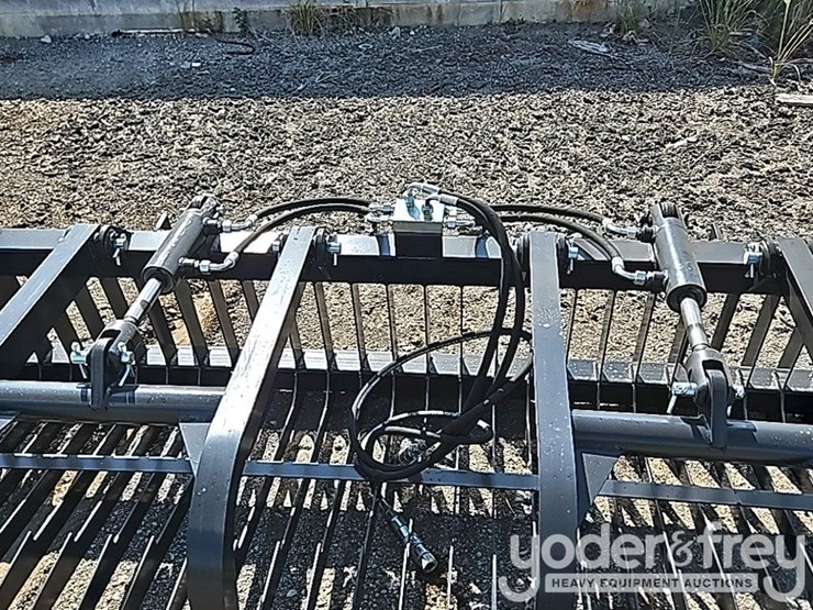 unused-jct-84"-rock-grapple-bucket-to-suit-skidsteer-image-9