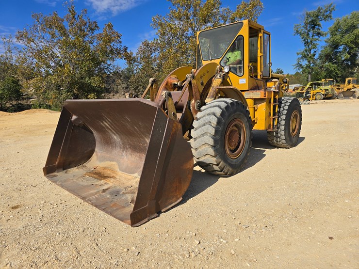 caterpillar-966b-image-2