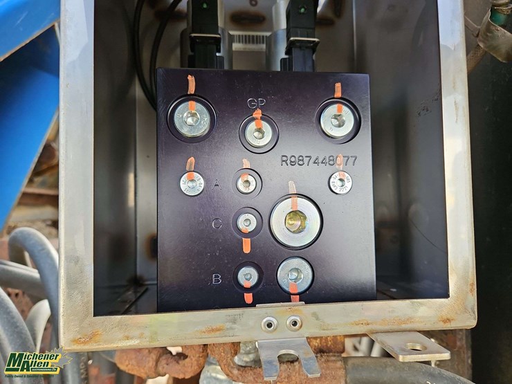 2012-international-workstar-7600-image-31