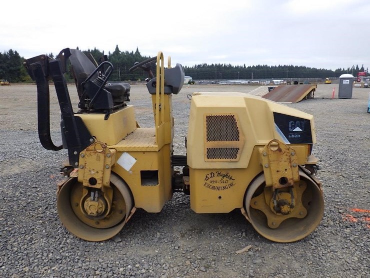 caterpillar-cb24-image-4