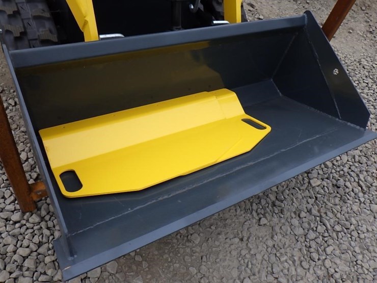 2025-sdlanch-sdll50-skid-steer-tracked-loader-image-5