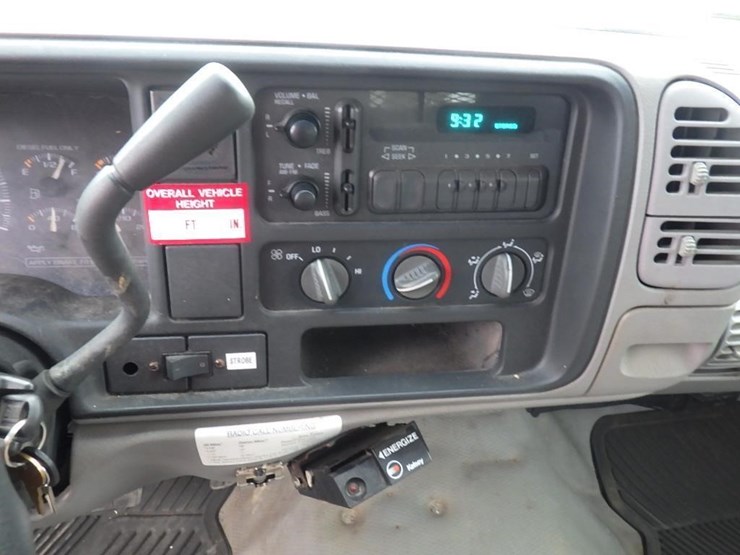 1996-chevrolet-3500-image-21