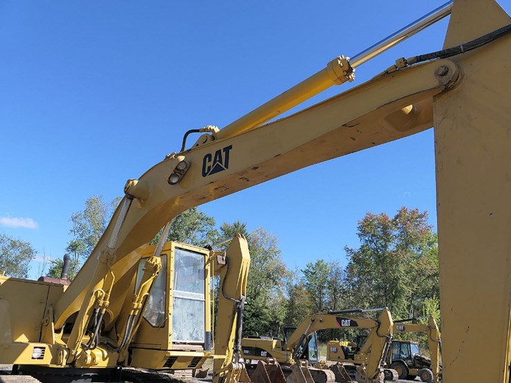 1987-caterpillar-235b-image-11