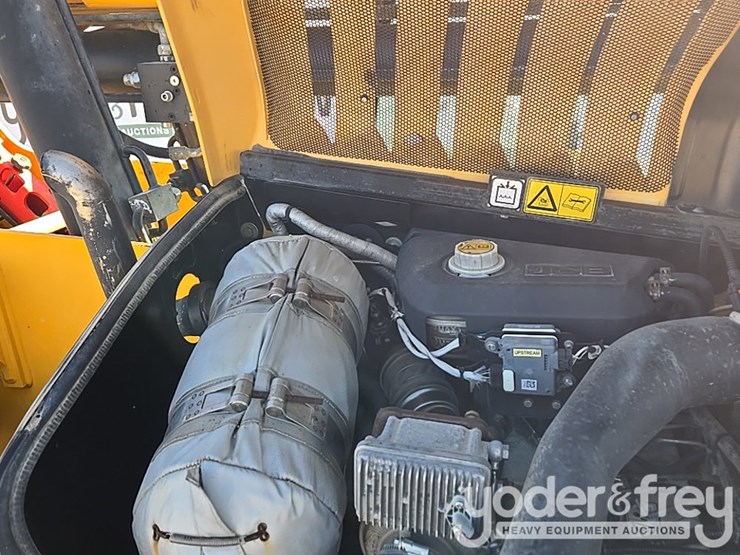 2016-jcb-510-56-image-37
