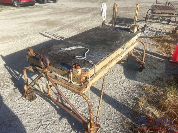 hydraulic-maintenance-workbench-lift-stand-image-2