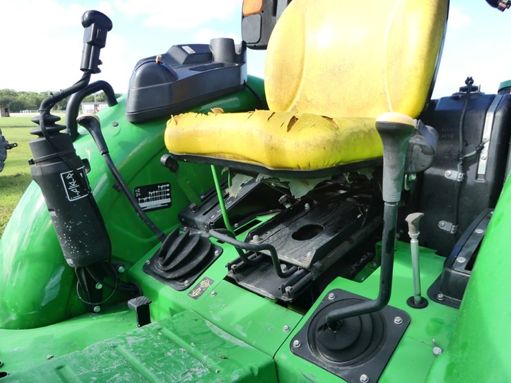 john-deere-5045e-image-12