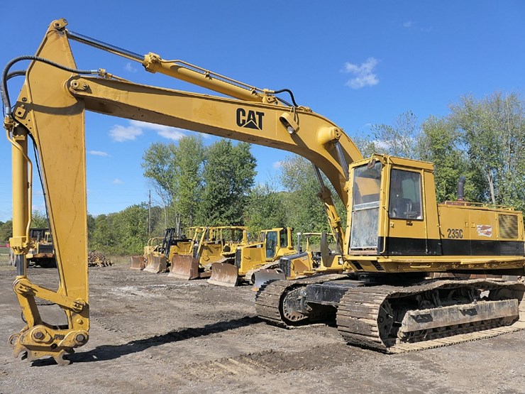 1987-caterpillar-235b-image-1