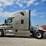 2017-freightliner-cascadia-125-image-8