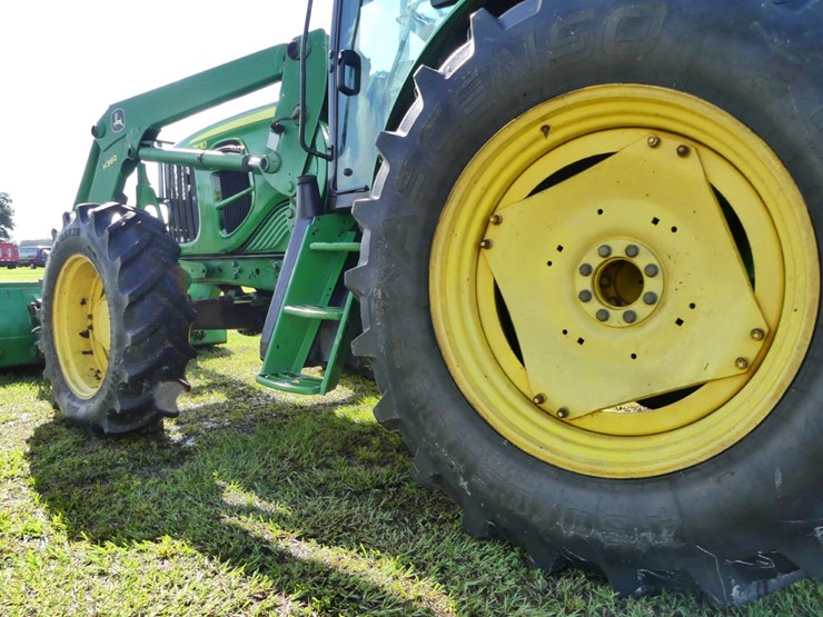 john-deere-7130-image-8