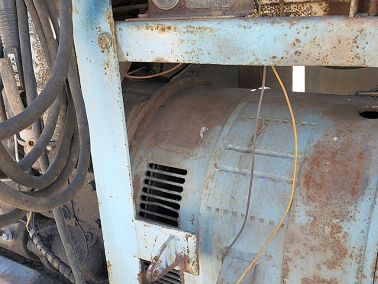 lincoln-sae400-portable-dc-welder,-detroit,-skid-mtd.-image-6