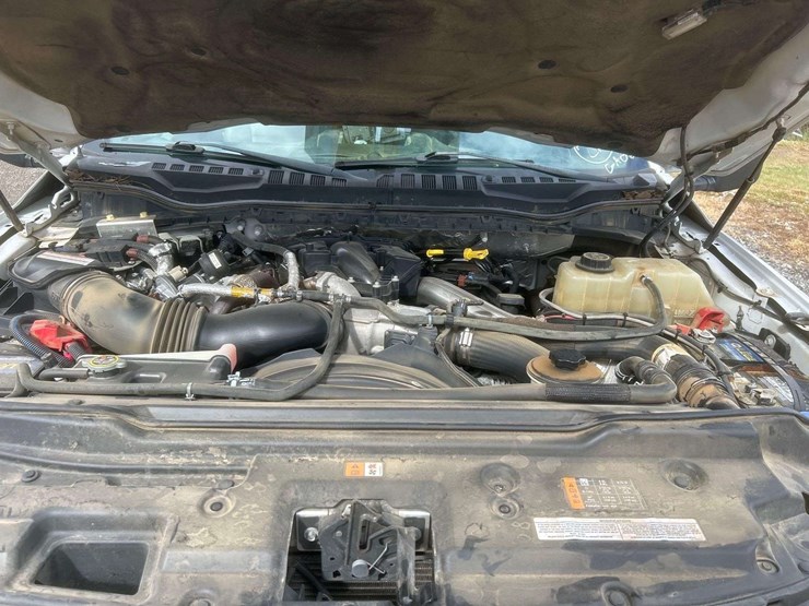 2017-ford-f550-image-50