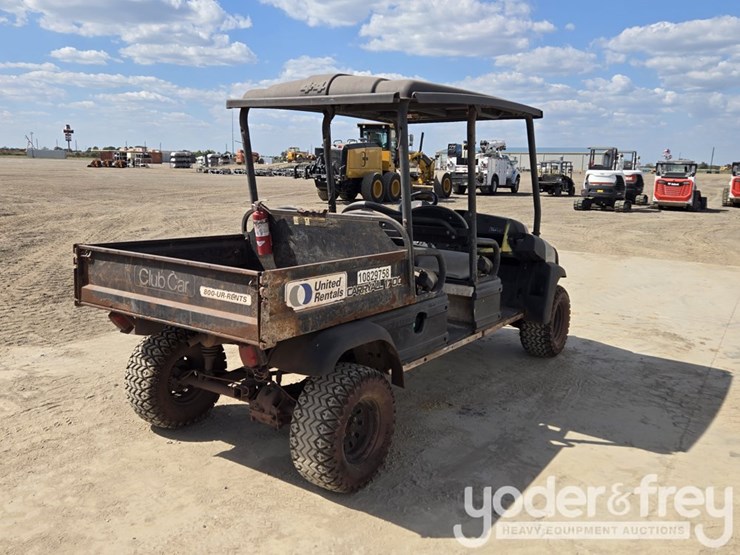 2018-club-car-carryall-1700-image-6