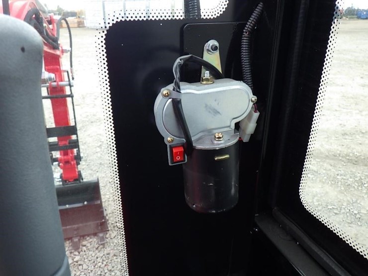 2025-vicsec-13c-hydraulic-excavator-image-25
