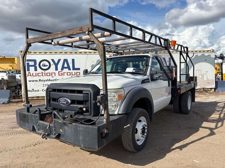 2012-ford-f550-image-1