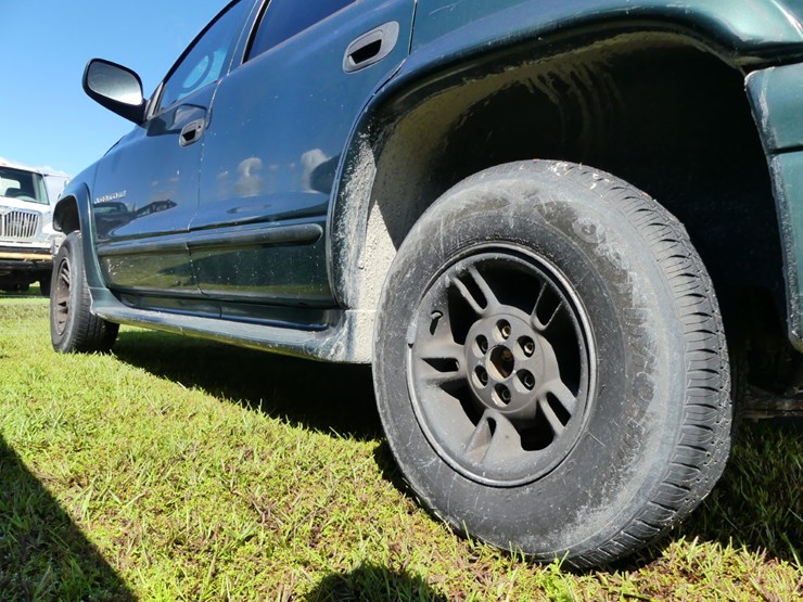 2001-dodge-durango-image-5