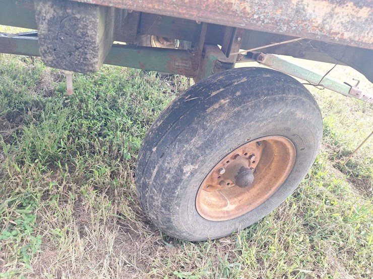 18ft-john-deere-tandem-axle-wagon-image-25