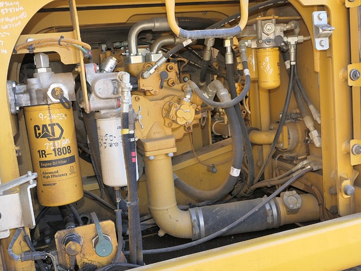 2013-caterpillar-336e-image-23