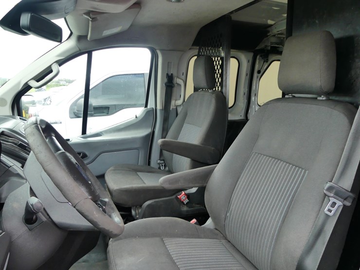 2017-ford-transit-image-9