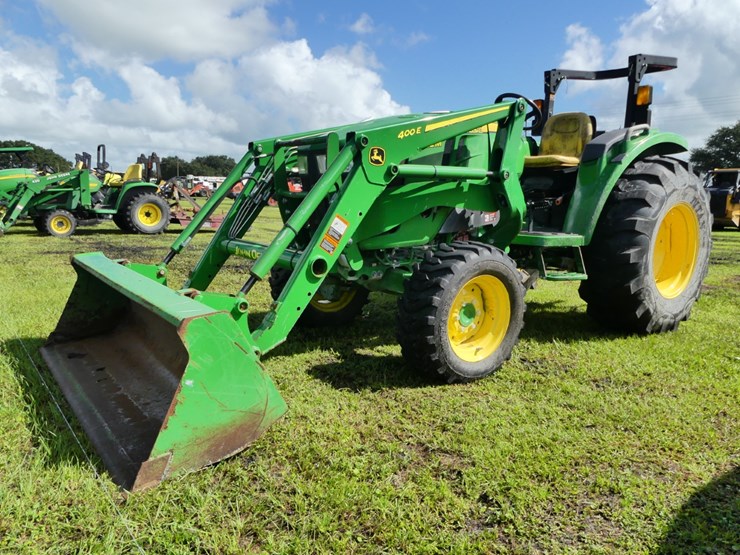 john-deere-4052m-image-1