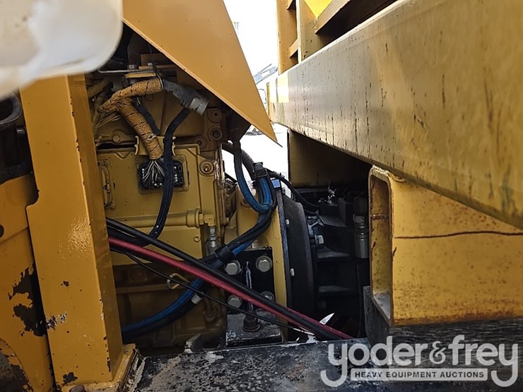 2012-morooka-mst2200-image-23