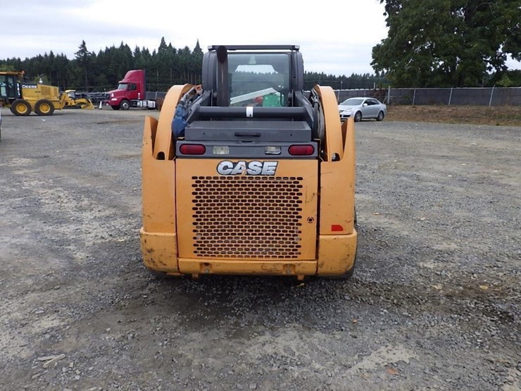 2012-case-sv300-image-6