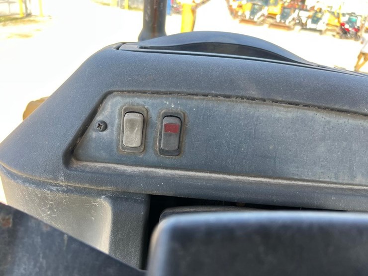 deere-310g-image-30