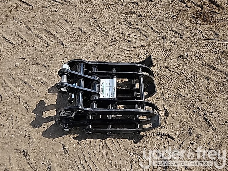unused-ir-wood-grabber-to-suit-mini-excavator-image-6