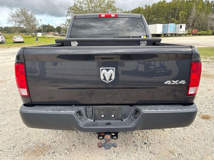 2019-dodge-ram-1500-image-25