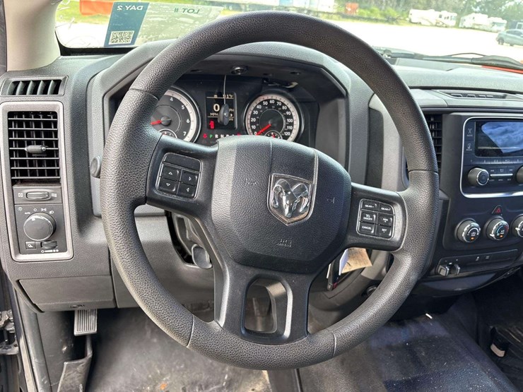 2019-dodge-ram-1500-image-12