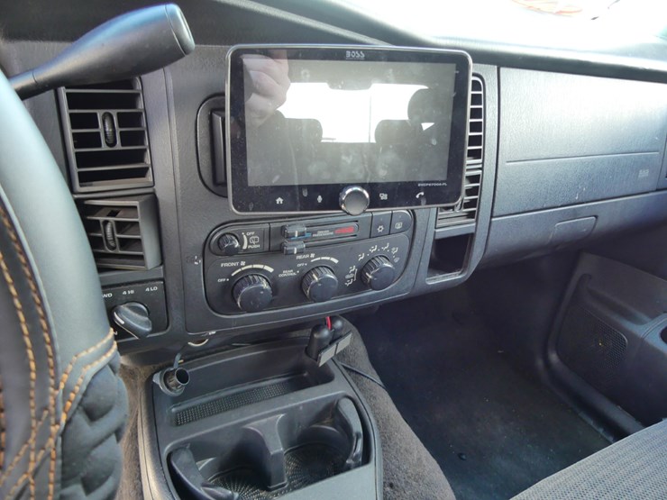 2001-dodge-durango-image-12