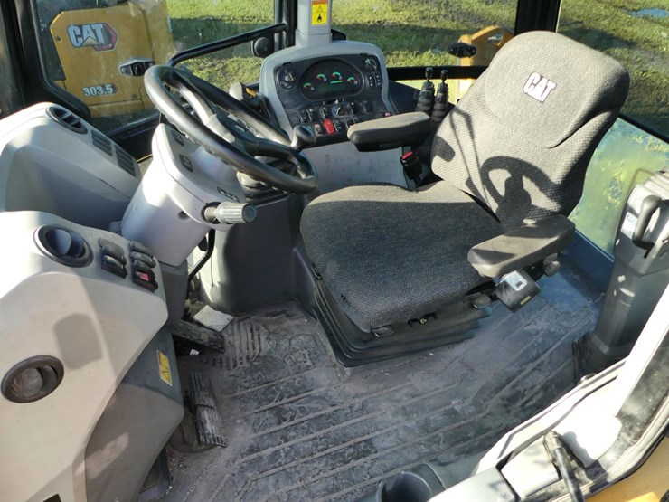 caterpillar-420f2-it-image-13