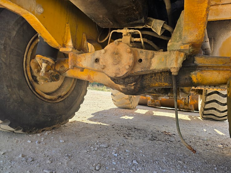 caterpillar-966b-image-57